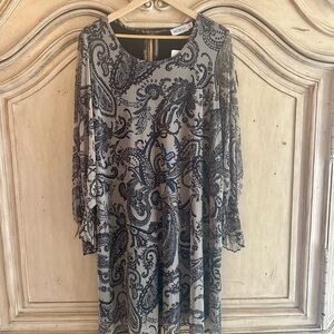 Accent Black and Tan Women’s Paisley Swing Dress with 3/4 length sleeves (2x/3x)